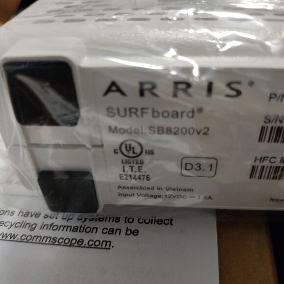 ARRIS (SB8200) - Cable Modem - Fast DOCSIS 3.1 , Approved for Comcast Spectrum - Picture 4 of 5